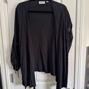 Avenue Charcoal Black Top